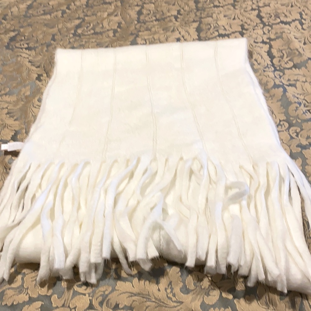 NWOT. Long warm white scarf